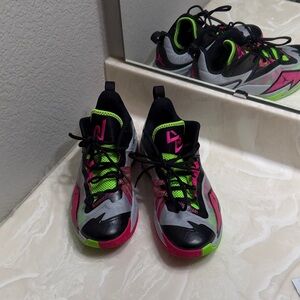 Nike Kids' Black and Neon Green Sneakers